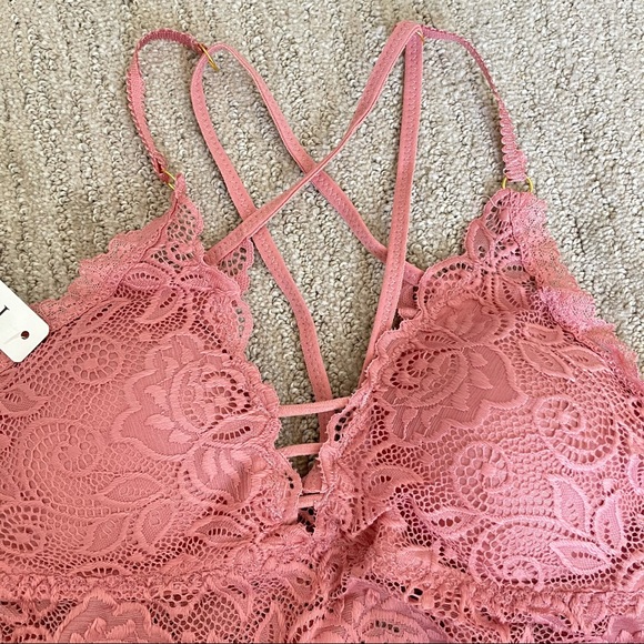 Rose Strappy Lace Bralette NWT S-XL - Picture 2 of 4